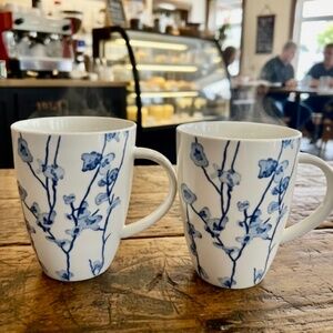 Set Maxwell & Williams Oriental Blossom coffee mugs